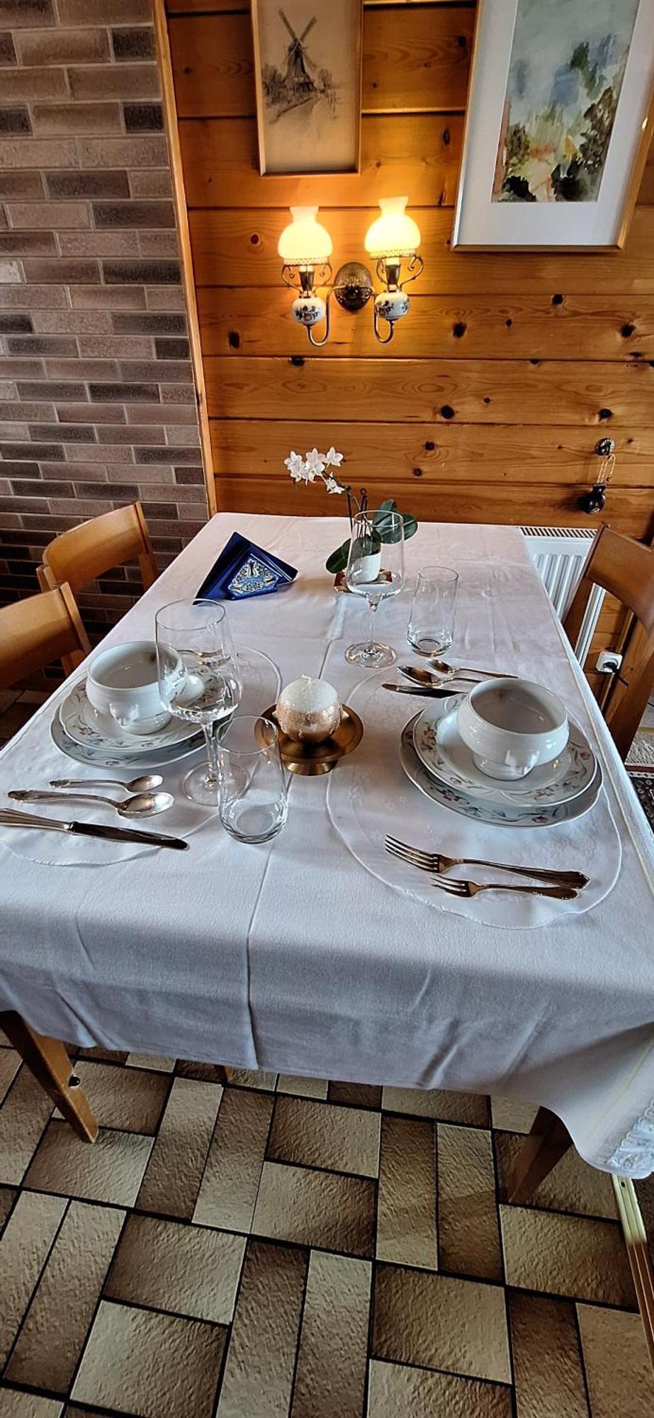 Chalet With Stunning Lake And Mountain Views Avec Une Vue A Couper Le Souffle, Une Spacieuse Terrasse Et Jardin Chatillon  Buitenkant foto